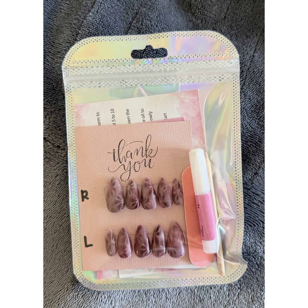 Custom Gel  Press On Nails Size Medium Long Length Maroon Magnetic Look